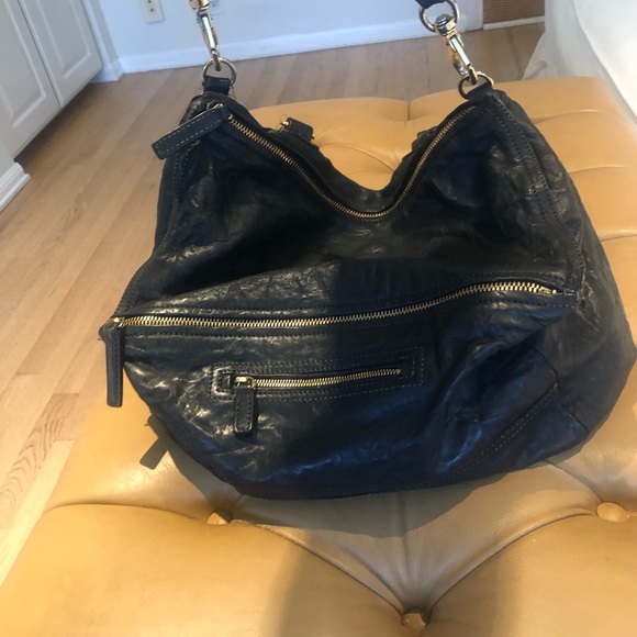 Givenchy Pandora Medium Handbag. EUC. - Picture 6 of 11